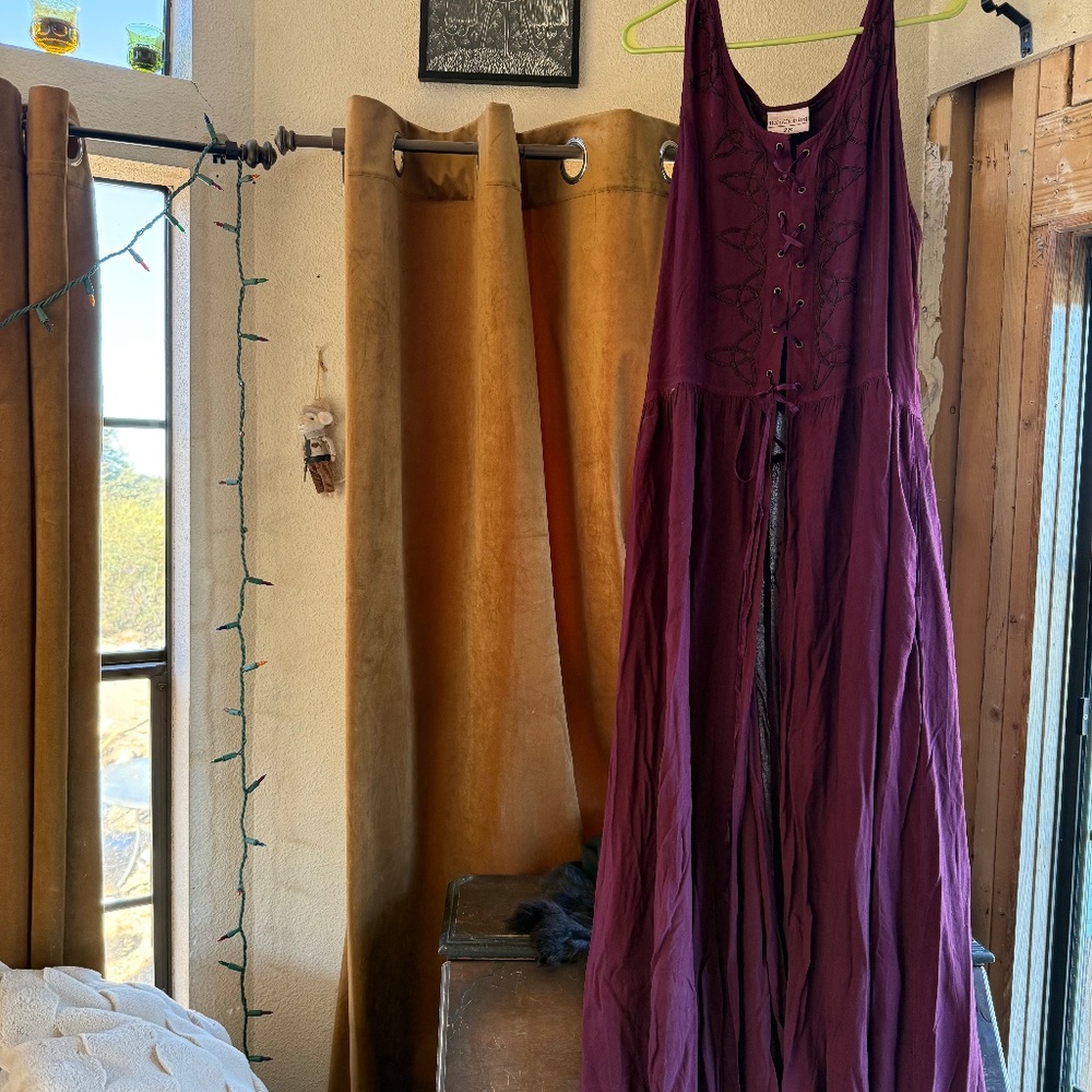 Holy clothing Brigid maxi